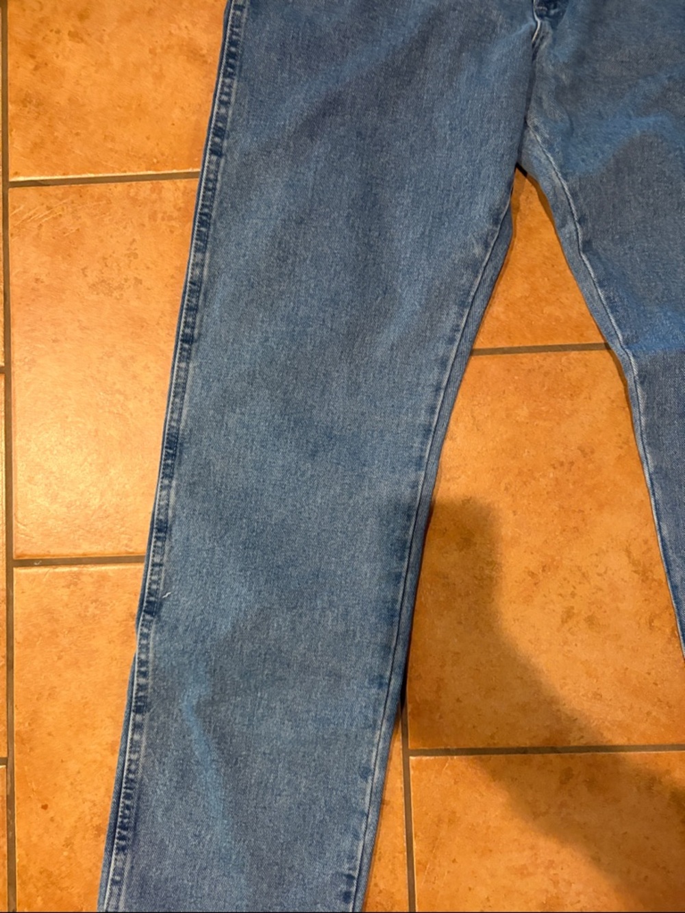 Wrangler Men's Light Blue Straight-Leg Jeans - Picture 6 of 16